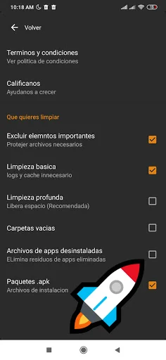 Game Booster cleaning settings menu with checkboxes for file cleanup options and optimization tools